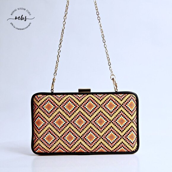 NWT Lulu\'s Beaded Hard Case Clutch Multicolor Orange with Removable Golden Chain